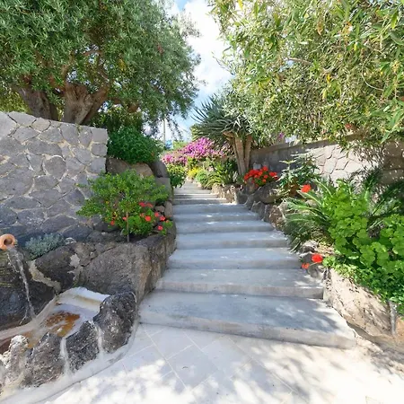 Sorgeto Garden B&B 5*